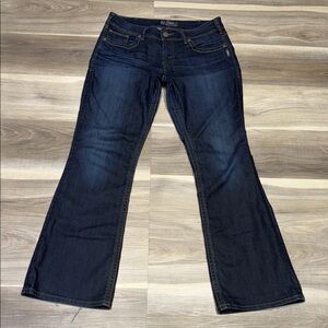 Silver Jeans Women's Deep Indigo Flare Jeans size 32